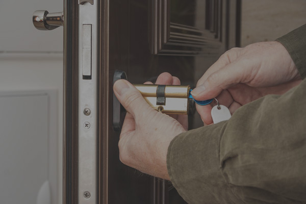 Emergency Lockout Service in Coventry and Surrounding Areas 1 locksnkeyslocksmiths